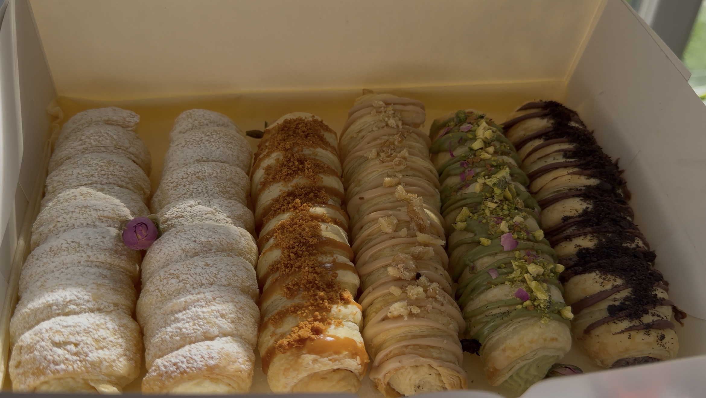 Asal Maison Cream Rolls